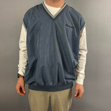 Load image into Gallery viewer, Vintage IZOD vest
