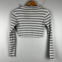 Load image into Gallery viewer, Vila Milano mock neck long sleeve

