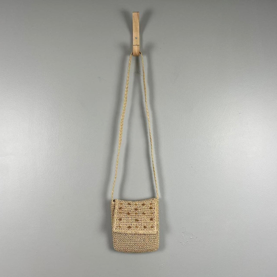 Mini straw crossbody