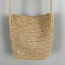 Load image into Gallery viewer, Mini straw crossbody bag
