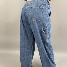 Load image into Gallery viewer, Lauren Jeans Co jeans
