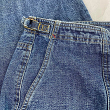 Load image into Gallery viewer, Lauren Jeans Co jeans
