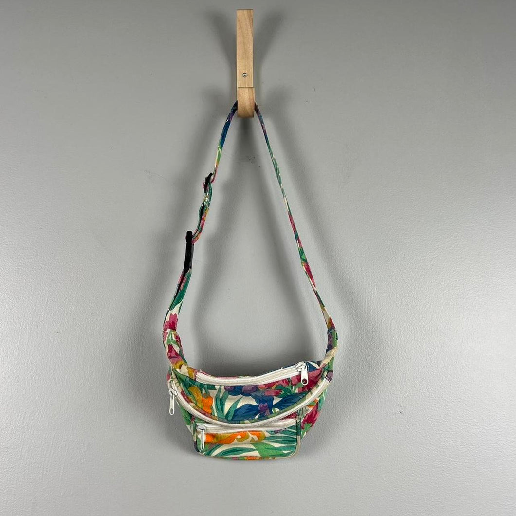 Vintage floral fanny pack