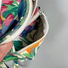 Load image into Gallery viewer, Vintage floral fanny pack
