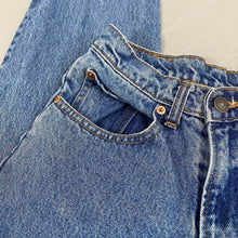 Load image into Gallery viewer, Vintage jordache jeans
