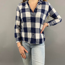 Load image into Gallery viewer, Woolrich modern flannel
