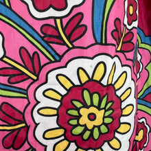 Load image into Gallery viewer, Vera Bradley tote bag
