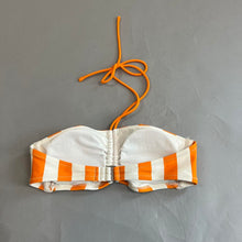Load image into Gallery viewer, Shade &amp; shore bikini top

