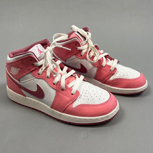 Load image into Gallery viewer, Nike Jordan’s 1 mid Valentine’s Day
