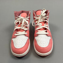Load image into Gallery viewer, Nike Jordan’s 1 mid Valentine’s Day
