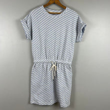 Load image into Gallery viewer, Lou &amp; Grey striped pocket dress
