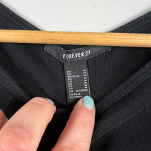 Load image into Gallery viewer, Forever 21 long sleeve
