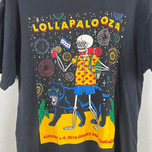 Load image into Gallery viewer, Lollapalooza graphic t-shirt
