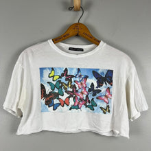 Load image into Gallery viewer, Rock Rose couture crop top
