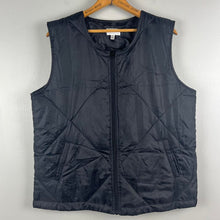Load image into Gallery viewer, Socialite quilted puffer vest
