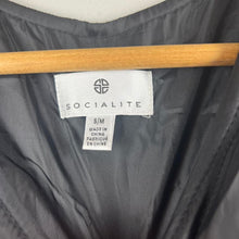 Load image into Gallery viewer, Socialite quilted puffer vest
