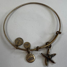 Load image into Gallery viewer, Alex and Ani starfish charm bracelet
