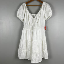 Load image into Gallery viewer, Arula Xquisite Linen Mini Dress
