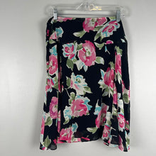 Load image into Gallery viewer, Chaps floral midi skirt

