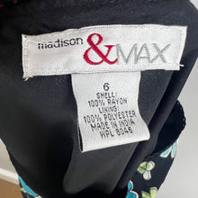 Load image into Gallery viewer, Y2K Madison &amp; Max Floral Skirt
