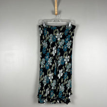 Load image into Gallery viewer, Y2K Madison &amp; Max Floral Skirt
