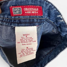 Load image into Gallery viewer, Y2K Faded Glory blue denim mini skort
