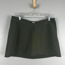 Load image into Gallery viewer, Princess Polly easton v front mini skirt
