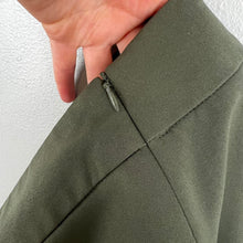 Load image into Gallery viewer, Princess Polly easton v front mini skirt
