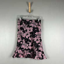 Load image into Gallery viewer, Y2K Worthington floral skirt
