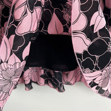 Load image into Gallery viewer, Y2K Worthington floral skirt
