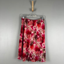 Load image into Gallery viewer, Dressbarn floral midi skirt

