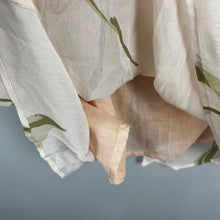 Load image into Gallery viewer, Vintage MSAS tulips Maxi Skirt
