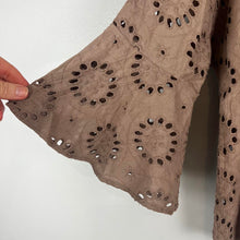 Load image into Gallery viewer, Soho New York &amp; company blouse
