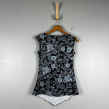 Load image into Gallery viewer, Y2K Dynamite floral tank top
