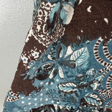 Load image into Gallery viewer, C.J. Banks button up blouse
