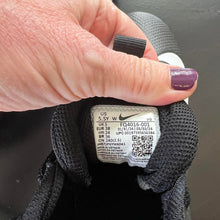 Load image into Gallery viewer, Nike kids alpha cleats
