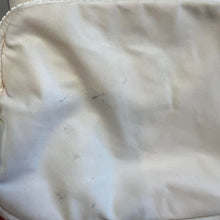 Load image into Gallery viewer, Lululemon belt bag
