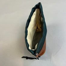 Load image into Gallery viewer, Masters valuables pouch
