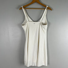 Load image into Gallery viewer, Gilly Hicks active dress
