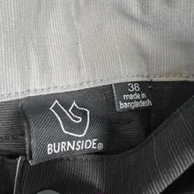 Load image into Gallery viewer, Burnside men’s golf shorts
