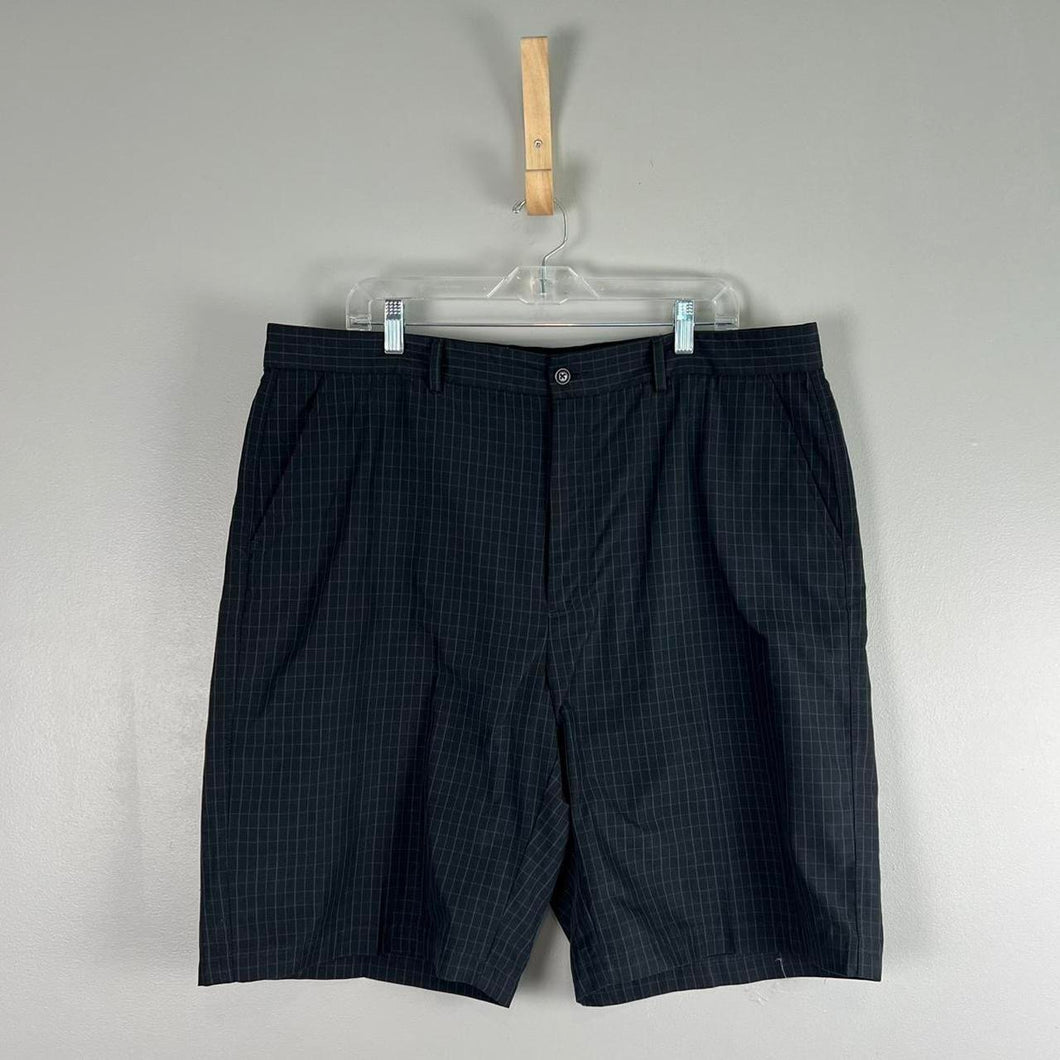 Spyglass plaid men’s golf shorts