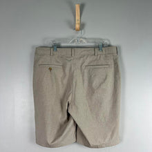 Load image into Gallery viewer, Ben hogan men’s shorts

