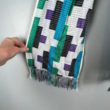 Load image into Gallery viewer, Retro abstract scarf
