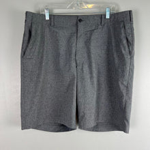Load image into Gallery viewer, Ben hogan men’s shorts

