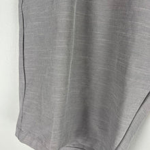 Load image into Gallery viewer, Burnside men’s golf shorts
