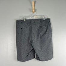Load image into Gallery viewer, Ben hogan men’s shorts
