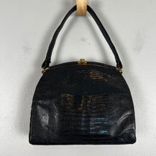 Load image into Gallery viewer, Vintage structured leather bag
