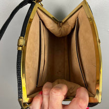 Load image into Gallery viewer, Vintage structured leather bag
