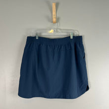 Load image into Gallery viewer, Slazenger golf skort
