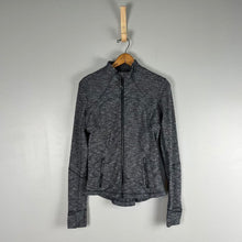 Load image into Gallery viewer, Lululemon define jacket
